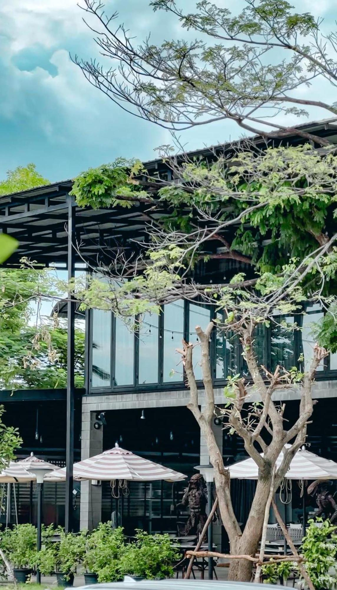 Macchiato Resort Savannakhet Opposite Thai Embassy Εξωτερικό φωτογραφία