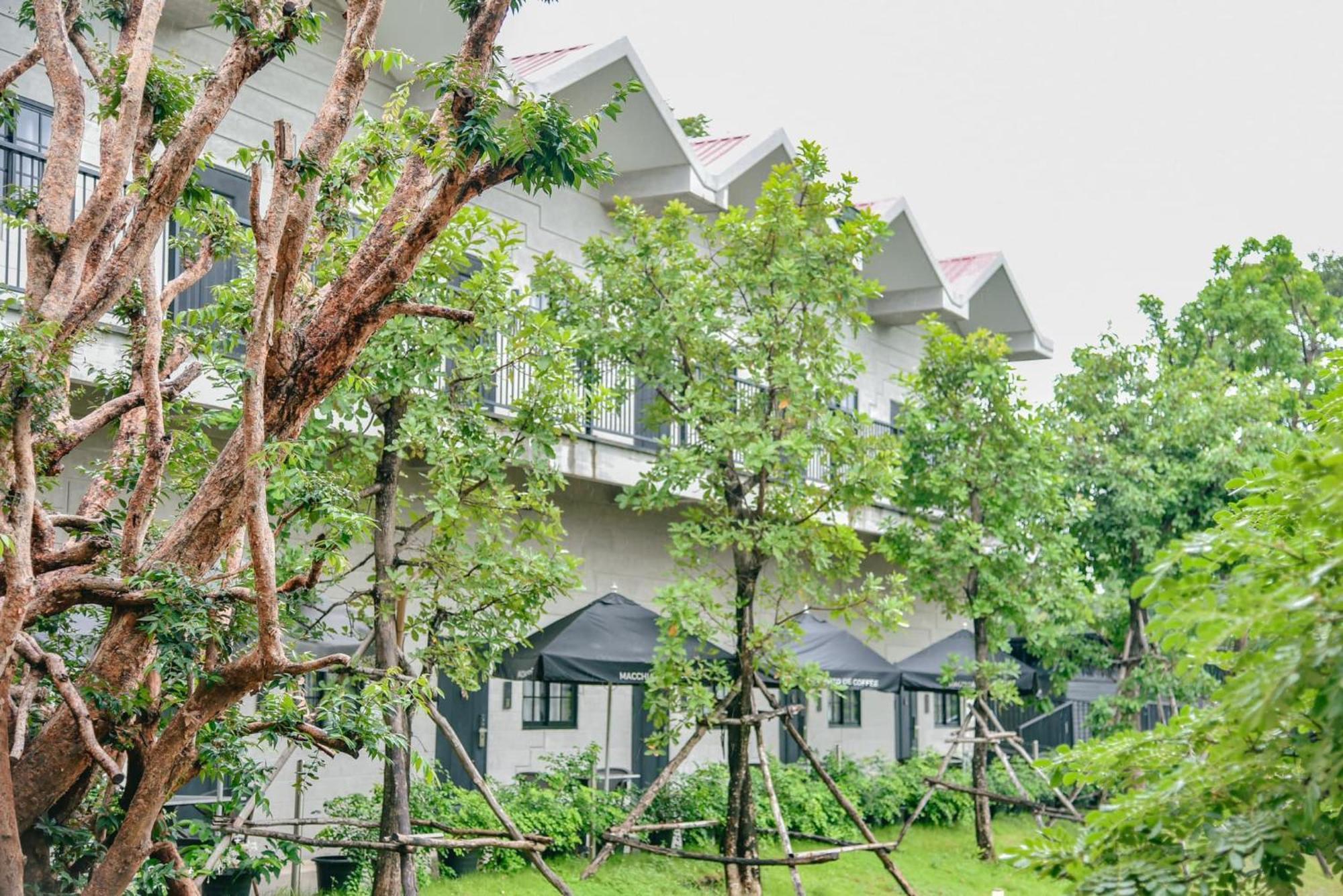 Macchiato Resort Savannakhet Opposite Thai Embassy Εξωτερικό φωτογραφία